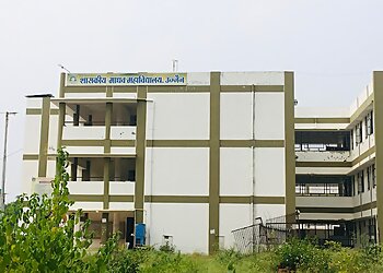 Madhav Art And Commerce College