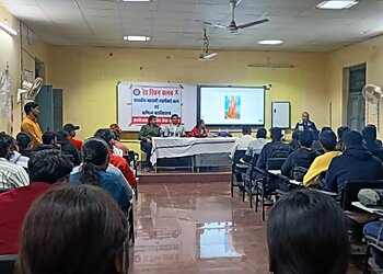 Maharani Laxmibai Arts and Commerce College