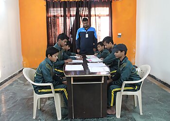 Mahi International School