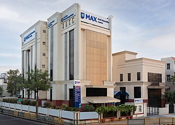 Maj. Gen. Dr. Darshan Singh Bhakuni, MBBS, MD, PDCC - MAX MULTI SPECIALITY CENTRE NOIDA