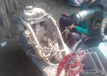 Malik service center