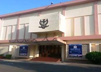 Maulana Azad Medical College