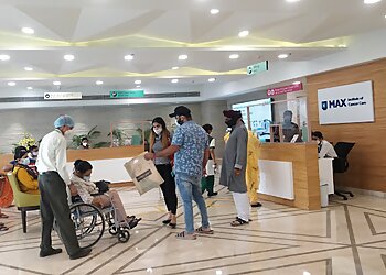 Max Super Speciality Hospital