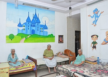 Maze Ghar Vrudhashram Old Age Home Care Centre