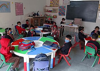 Mini Montessori Jr. High School