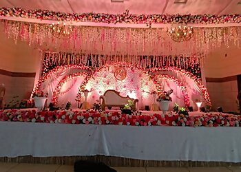 Solapur Wedding Planners Misbahulhaq Mangal Bhandar & Event's image 1