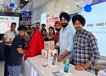 Mobile Store Amritsar
