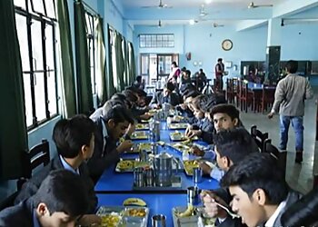 Modern Public School