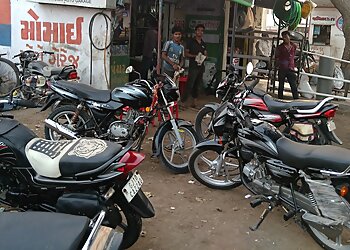 Momai Auto Garage and Bike Service Point