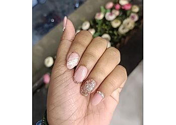 Monsoon Unisex Salon