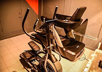 Mr & Mrs.Muscles Gym