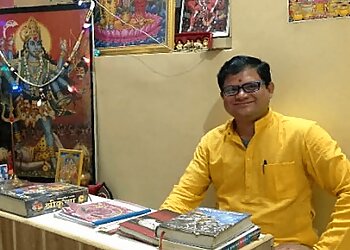 Ahmedabad Astrologers Mr. Rajesh Joshi - SAI KRISHNA ASTRO image 1