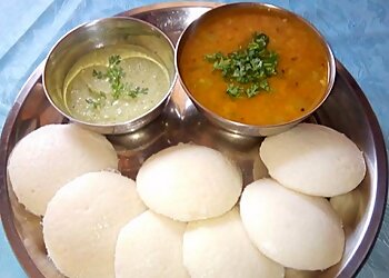 Murli Best Tiffin Center