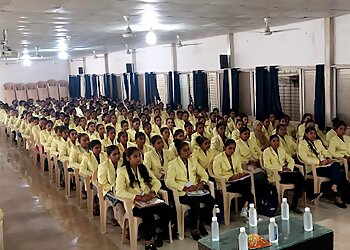 Nandkunvarba Mahila College