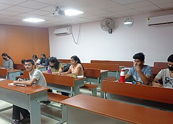 Narayana Coaching Center IIT-JEE/NEET/FOUNDATION Jabalpur