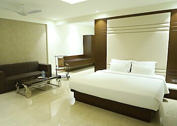 Narmada Jacksons Hotel