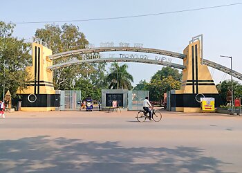 Raipur Engineering Colleges National Institute of Technology Raipur image 1