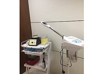 Naturals Salon & Spa