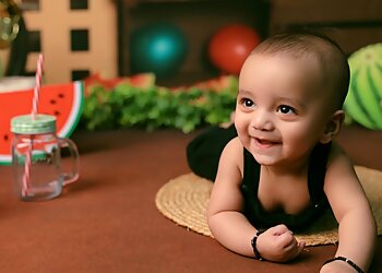 Navratna Photo Studio