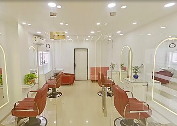 Nikky Bawa Family Salon