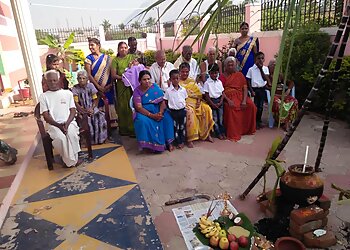 Niraivaazhvu Old Age Home