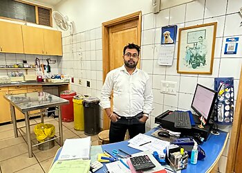 Niti Bagh Pet Clinic