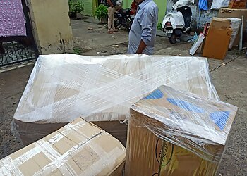 Om Packers and Movers