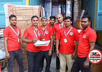 Om Packers and Movers