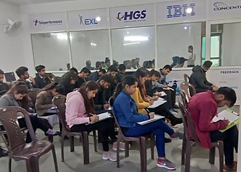 Noida Recruitment Agencies Outpace Consulting image 1