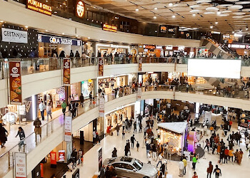 3 Best Shopping Malls in New Delhi - Expert Recommendations