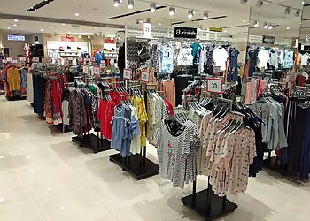 Pantaloons Oasis Mall Solapur