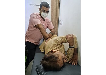 Paras Physiotherapy, Chiropractic and Sports Injury Clinic