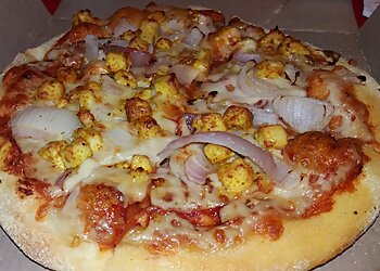 Lucknow Pizza Shops Pizza Hut Lucknow image 1