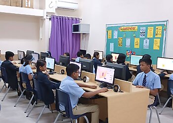 Podar International School Pathardi