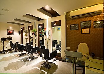 PonyUp Salon