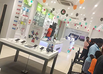 Poorvika Mobiles Porur