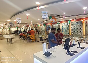 Poorvika Mobiles Pvt Ltd Salem