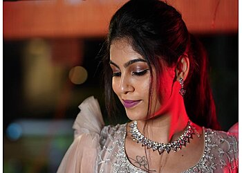 Pretty Looks Beauty Parlour & Makeup Studio