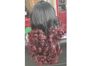 Pretty Queen Unisex Salon