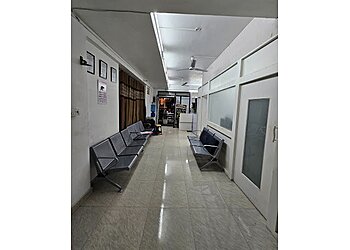 Prof. Dr. Vishnu Agrawal - Advanced Superspeciality Medical Centre