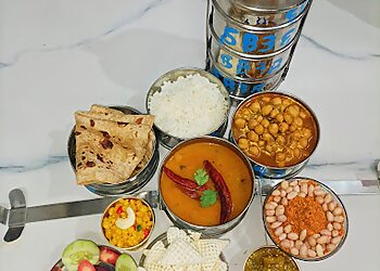 Punyacha Dabbewala Tiffin Service