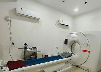 Qura Diagnostics and Research Centre