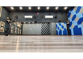 R-8 Dance & Fitness Studio