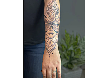 RJ Tattoo & Piercing Studio