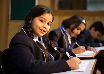 Rainbow International School