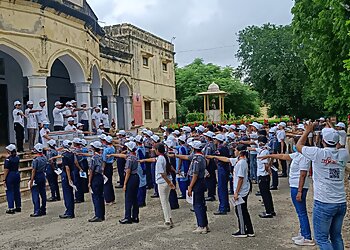 Raja Balwant Singh College