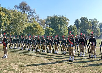 Raja Balwant Singh College