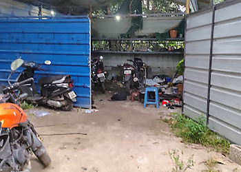 Raju Motors Two Wheeler Workshop