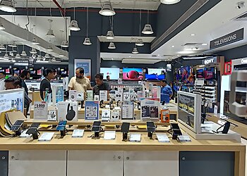 Reliance Digital Kanpur