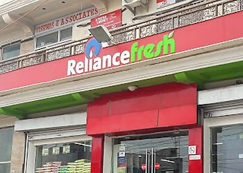 Bikaner Supermarkets Reliance Fresh image 1